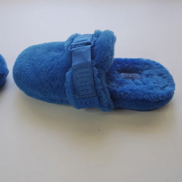 UGG - Picture 3 of 16